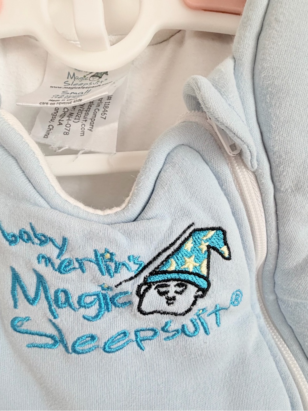 Baby Merlin’s Magic Sleepsuit Blue Small 3-6 Months Sleep Suit - Picture 2 of 4